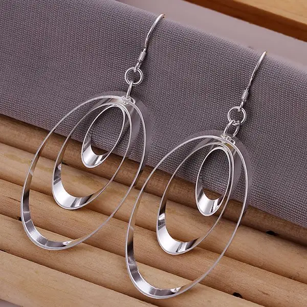 

Pretty Silver Plated Earrings For Women Wholesale Free Shipping Charm Christmas Gifts Fashion Triple Round Plate Earrings E180