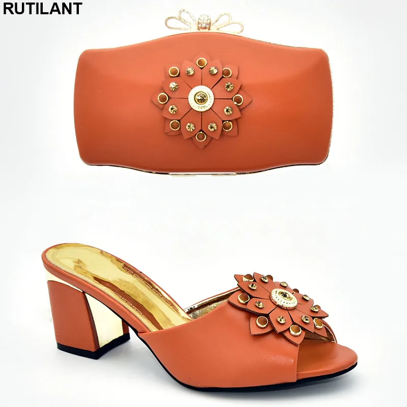 

New Italian Women Wedding Shoes and Bag Set Decorated with Rhinestone Designer Shoes Women Luxury 2019 Women Shoes High Heel