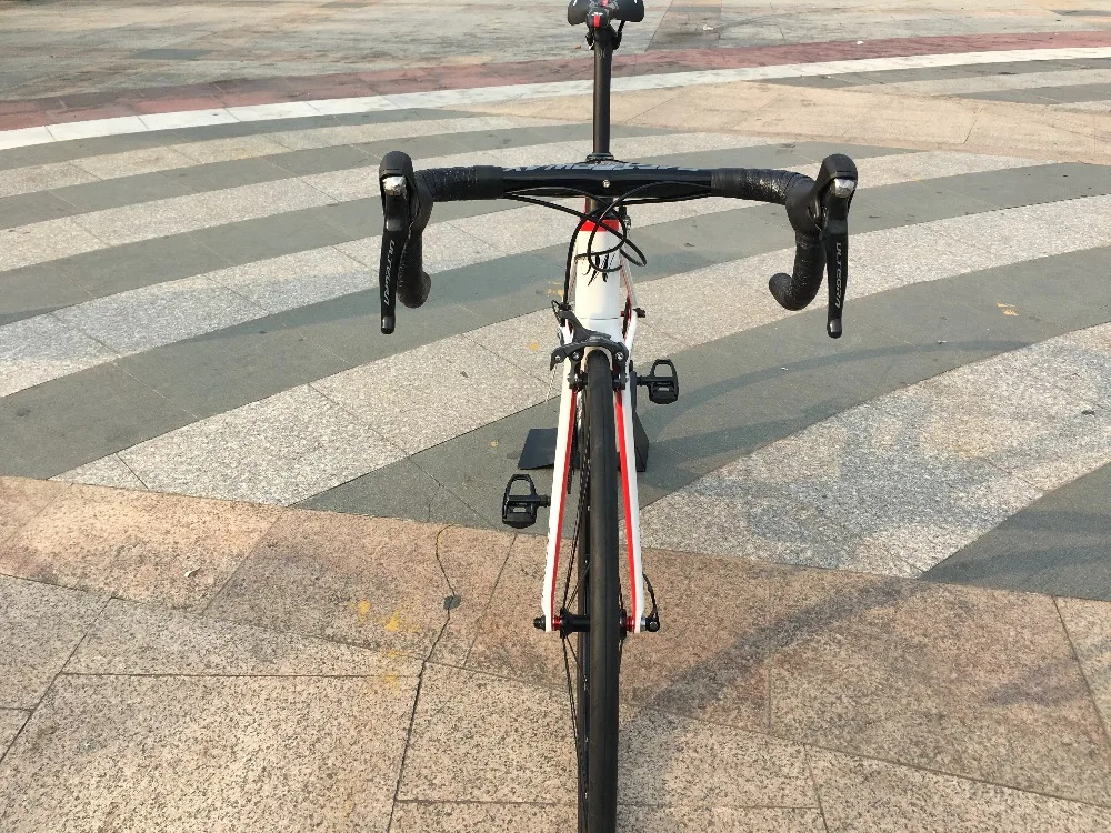 Discount 700C carbon Road Complete Bike 22 Speed 105 5800 Groupset TAIWAN brand light blue sky FASTERWAY CLASSIC D brake 49/52/54/56/58 93 Discount 700C carbon Road Complete Bike 22 Speed 105 5800 Groupset TAIWAN brand light blue sky FASTERWAY CLASSIC D brake 49/52/54/56/58 93