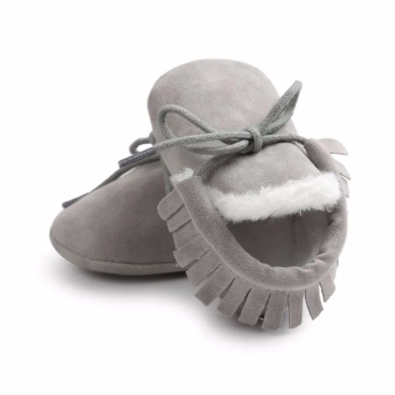 Детские мокасины для маленьких мальчиков девочек Мягкая обувь бахрома на мягкой подошве нескользящая обувь для младенцев новорожденных