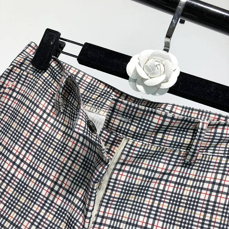 2018 Europe Style Women Plaid Blazer&Trouser Suits 2 Pieces Set Full Sleeve Long Pants Double Breasted Female Coat Elegant OL 2018 Europe Style Women Plaid Blazer&Trouser Suits 2 Pieces Set Full Sleeve Long Pants Double Breasted Female Coat Elegant OL