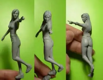 

1/20 Resin Kits Swimsuit Beauty 1pc Not Assembled Uncolored