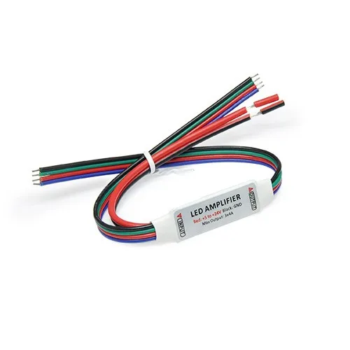 R103-wf DC5-24V 144-288 Вт 4A * 3 Каналы RGB LED усилитель прокладки Adapte с черный и красный провода для LED RGB полосы SMD5050