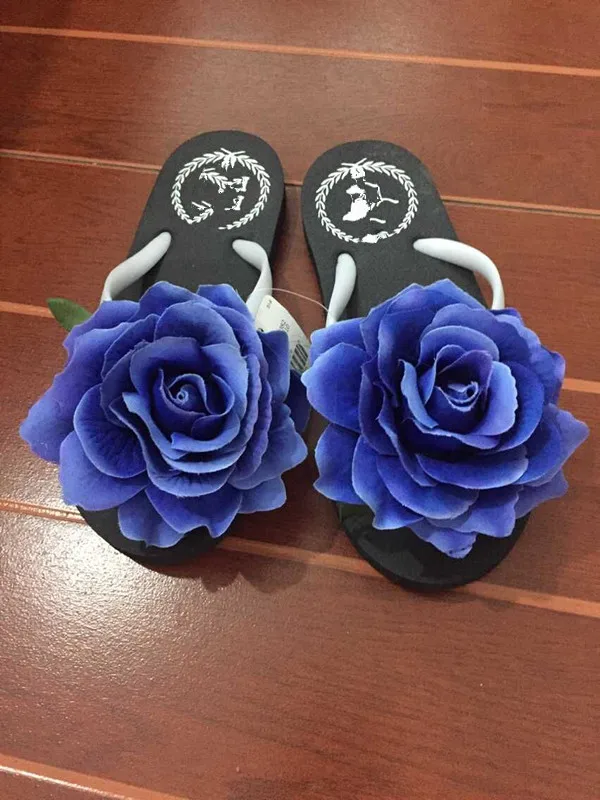 

Flip Flops Summer Style Sandals Slip On Flats Beach Shoes Woman Sweet Slippers Casual Women Shoes