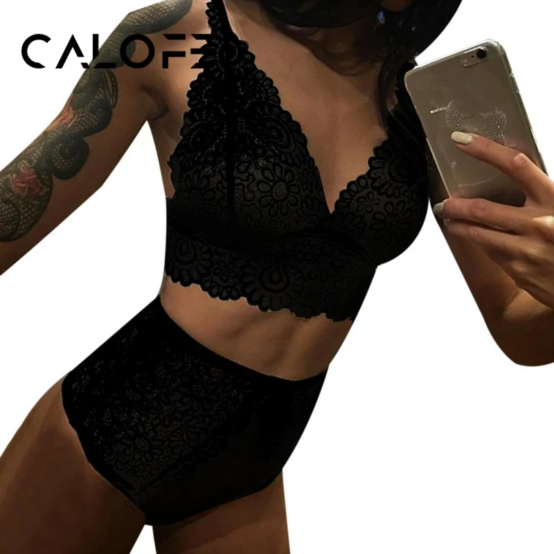 

CALOFE Deep V-neck 2 Piece Sets Women's Sport Set Exercise Yoga Sets Hollow Out Outdoor Sport Suits Running Yoga Bra+shorts