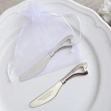50Pcs Hollow Out Heart Customized Wedding Gifts Spreader Butter Knife Favors Personalized Gifts For Wedding Souvenir+Organza Bag