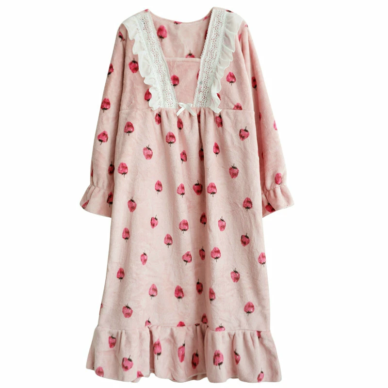 

Princess sweet lolita pajamas Autumn and Winter Lovely Flannel Sleeping Strawberry Lace Retro Maiden Thickening pajamas QQ0129