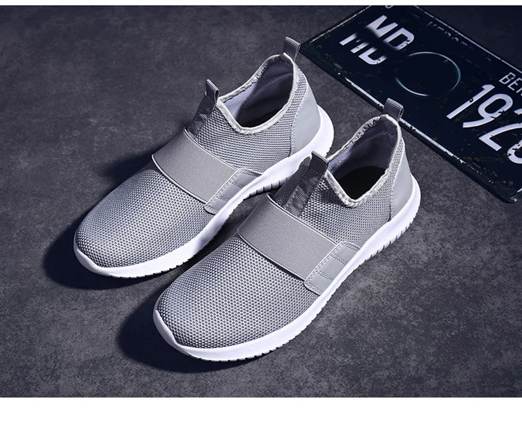 men summer sneakers (36)