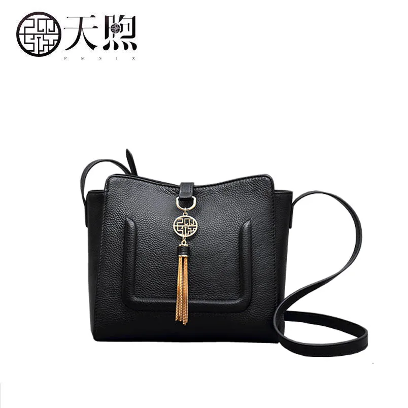 

Retro Messenger Bag 2019 New Temperament One Shoulder Casual Bucket Bag