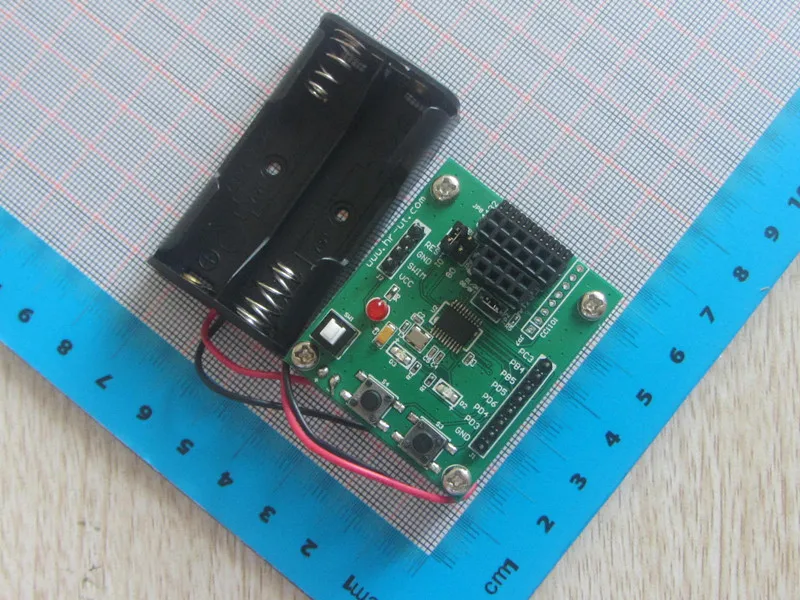

Free Shipping High quality Minimum STM8S103F3 system Module NRF24L01 SI4432 A7108 SI4463 test development system