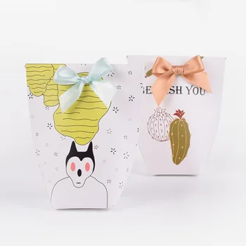 

100 Pcs Small Gift Paper Box Wedding Party Favors Paper Bag Packaging Jewelry Cookie Chocolate Candy Boxes Cactus Flower Ribbon