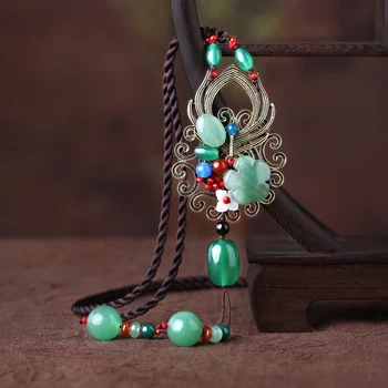 

Sweater chain long national customs necklace Dongling jade agate green ornaments original ladies pendant