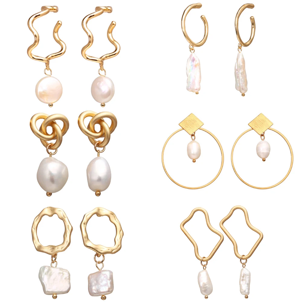 

17KM New Korean Cute Natural Freshwater Pearl Beads Gold Drop Earrings for Girl Ear Woman Long Dangle Earrings Party Jewelry