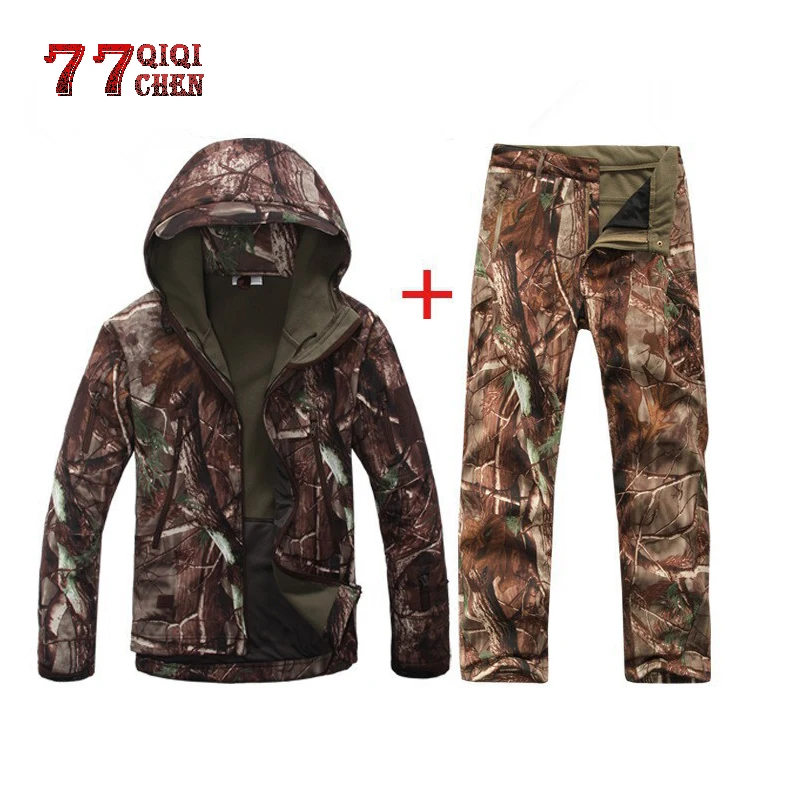 

Set Men Tactical Softshell Camouflage Jacket Set Mens Army Windbreaker Waterproof HuntingClothes Set Military Jacket and Pants