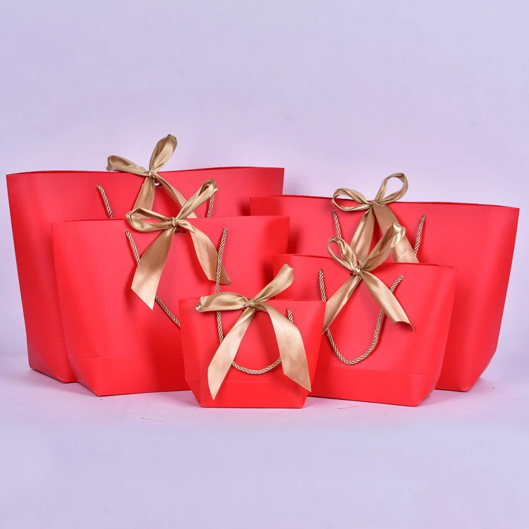 

Large Size Gold Present Box For Pajamas Clothes Books Packaging Gold Handle Paper Box Bags Kraft Paper Gift Bag With Handles Dec