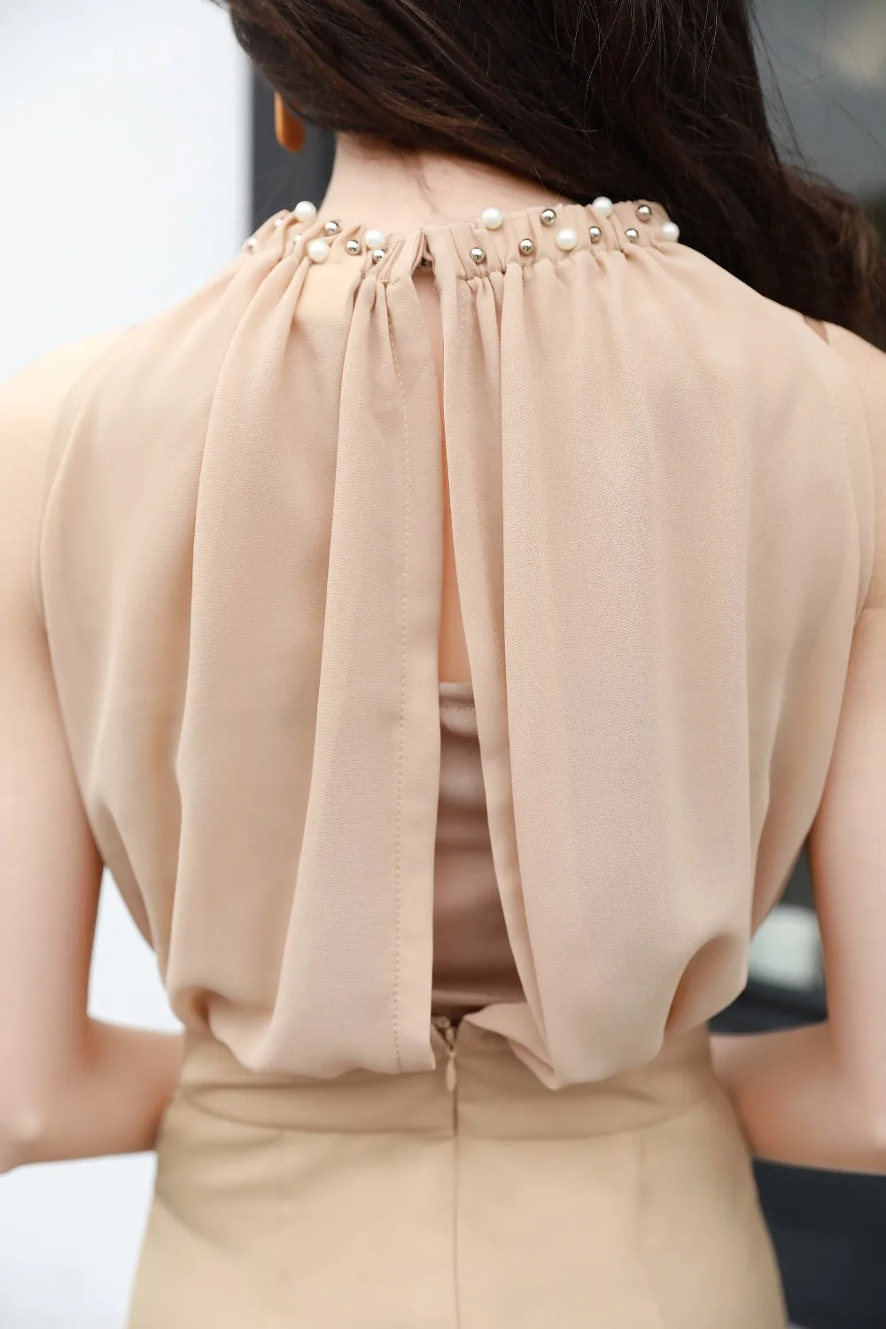 Hot-sale-new-fashion-ladies-sleeveless-jumpsuits-summer-plain-color-high-quality-female-OL-style-chiffon (5)