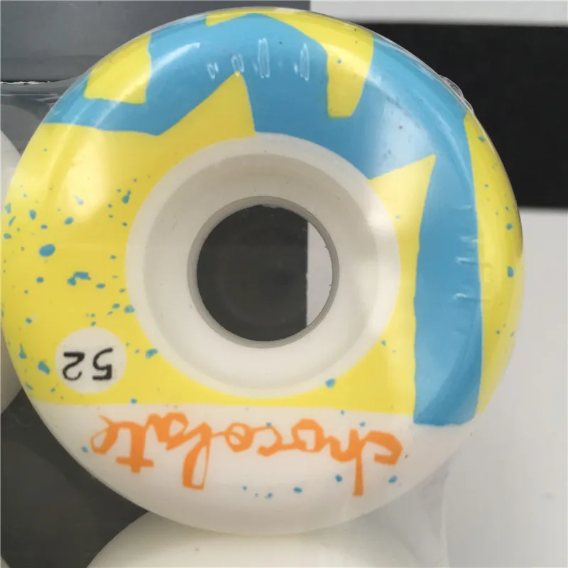 SKATEBOARD WHEEL (74)