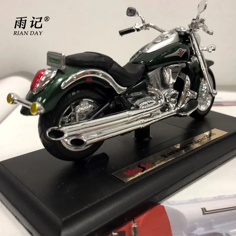 KAWASAKI VULCAN 200 (8)
