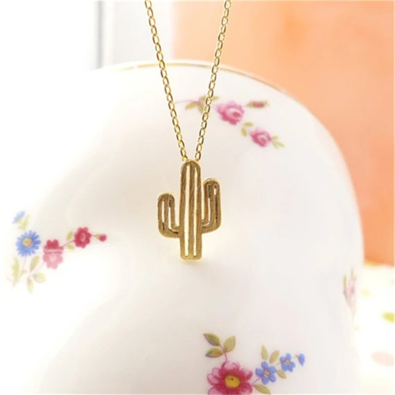 

New trendy minimalist cute girls Charm Jewelry Desert Plant Cactus Pendant Necklace Best christmas gifts for women