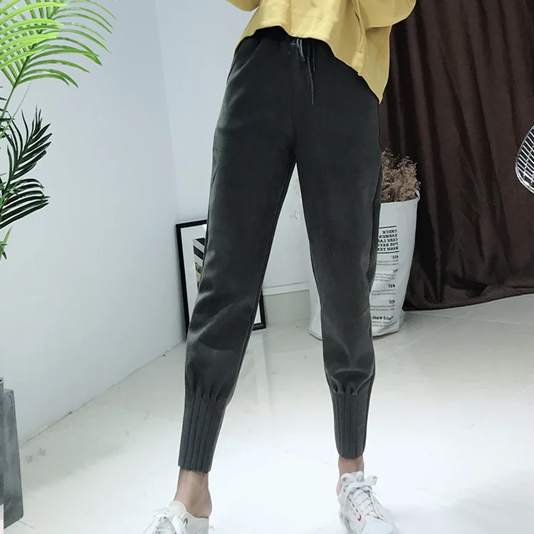 Весенние корейские высококачественные замшевые штаны для бега для девочек, повседневные брюки-карго с карманами и рисунком морковки размера плюс, женские брюки разных цветов