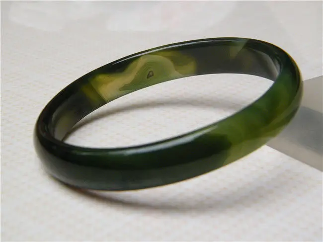 

NEW 100% NATURAL GREEN TEXTURE CHALCEDONY onyx stone BRACELET 69.5MM a