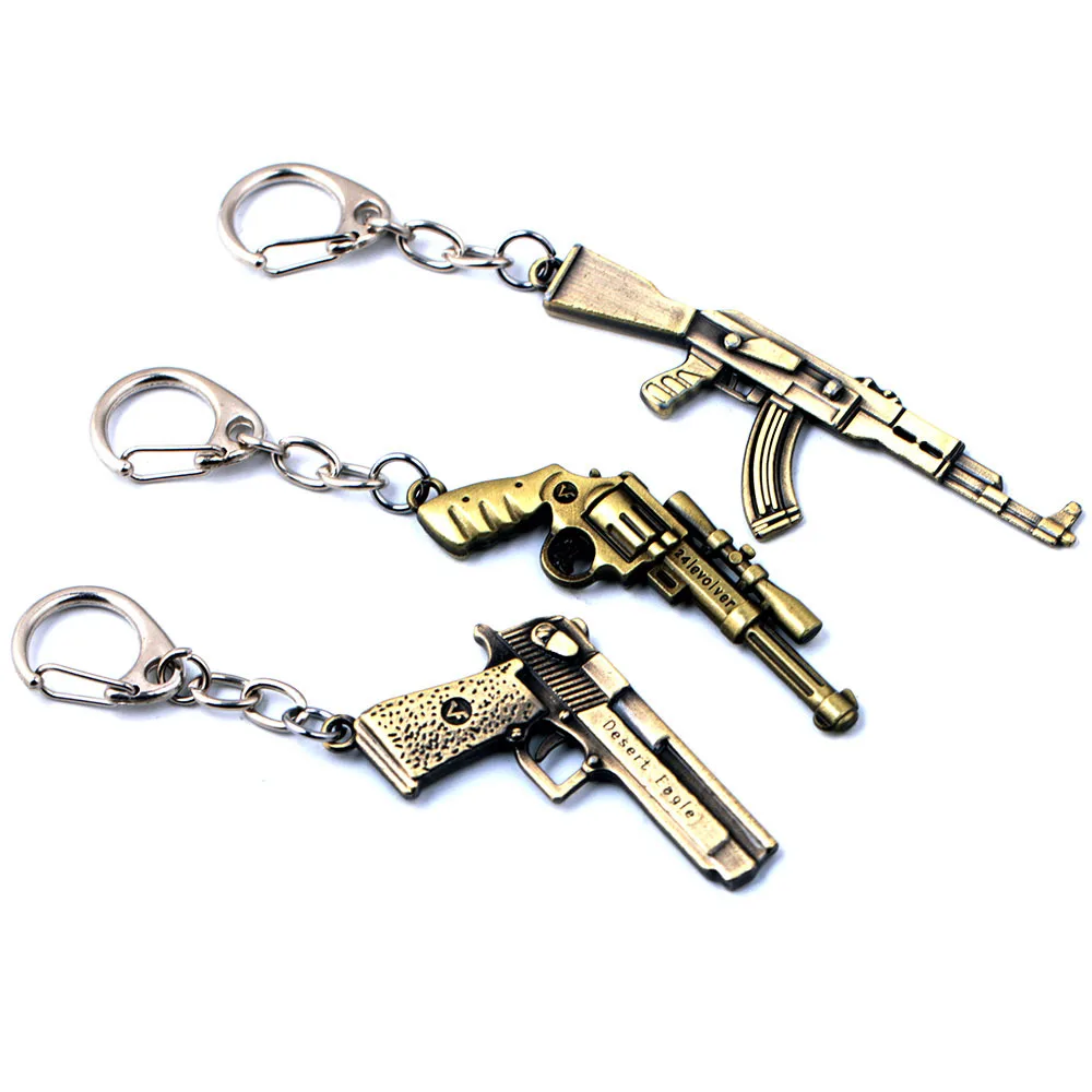 

2019 6CM Small Gun Keychain Desert Eagle Revolver AK47 Weapon Model Alloy Pendant Vintage Keyring CSGO Key Buckle Children Gift