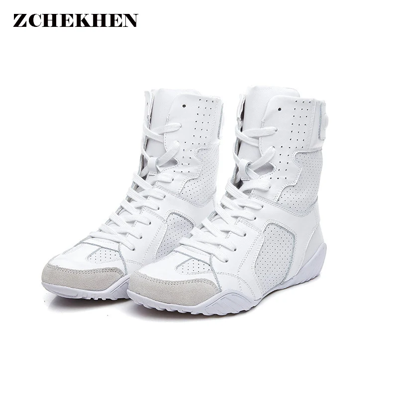 Meilleur Marque de luxe Conception sneakers Femmes En Cuir Véritable Bottes Martins Bottes Blanc Casual Chaussures Tête Ronde Dentelle up Plat Femmes de Chaussures
