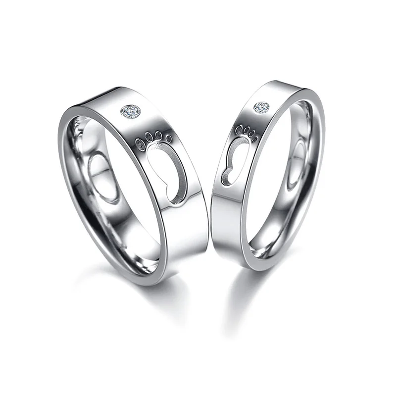 NEWBUY 2018 New Fashion Stainless Steel Hollow Out Feet Clear Cubic Zirconia Wedding Rings For Women Men Lovers' Couple Jewelry