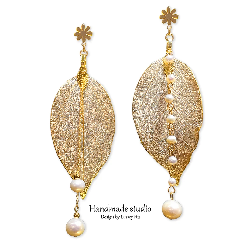

La MaxZa Natural Pearl Drop Earrings for Women Lucky Large Leaf Earrings Aretes De Mujer Modernos Dangle Accessories Gift EH0001