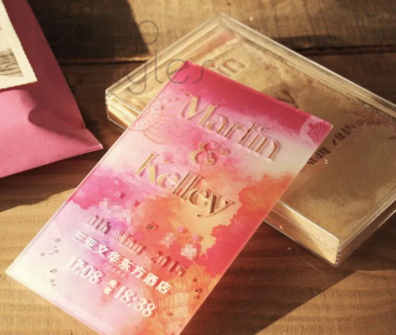 Creative hourglass acrylic invitation card. (2)