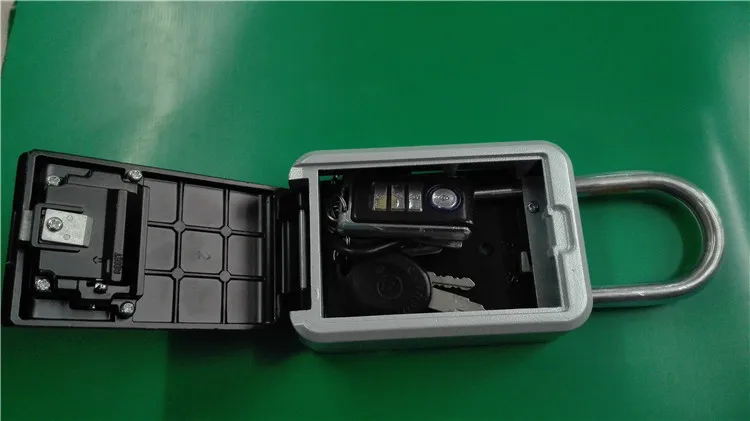 Outdoor Key Safe Box Keys Storage Box Padlock Use Four Password Lock Alloy Material Keys Hook Security  Boxes