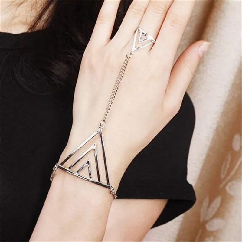 

Fashion Simple Hollow Triangle Bracelet Chain With Circle Steampunk Geometry Bracelets Bangles Drop Shipping pulseira feminina