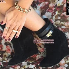 Лидер продаж; замшевые теплые зимние ботинки на танкетке со шнуровкой; женские ботильоны на меху; повседневная обувь на платформе, увеличивающая рост