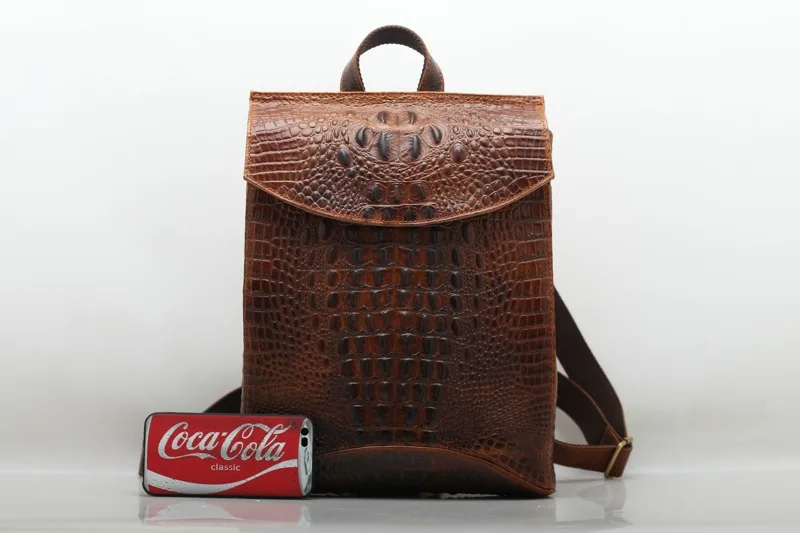 

2017 New Men Alligator Embossed Backpack Genuine Leather Daypack Shool Bag High Quality Cowhide Knapsack Ladies Travel Rucksac