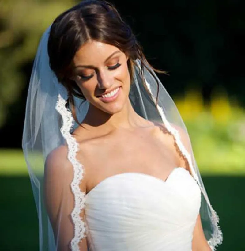 Короткое свадебное шаль с кружевными краями один-Слои фату для свадебной церемонии