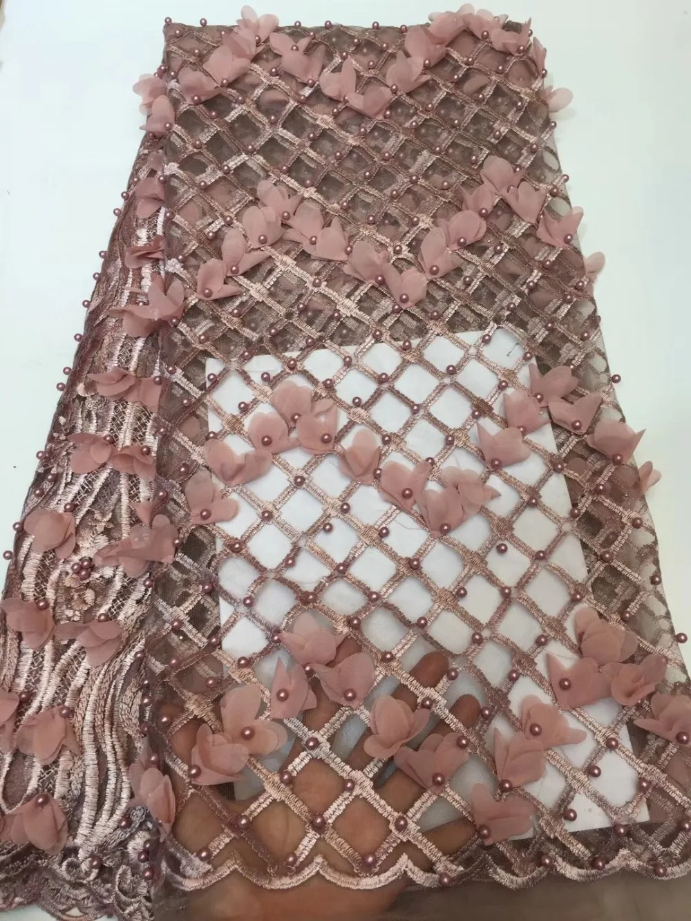 

Nigeria's new design 3 d bud ribbons have luxury beads embroidery lace, French gauze high quality lace fabrics