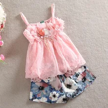 Детские шифоновые рубашка с открытыми плечами+ шорты с цветочным рисунком, костюм для детей, летняя Кружевная футболка без рукавов и пляжные шорты, комплект для девочек, От 0 до 2 лет