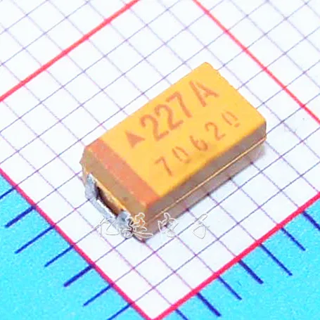 Конденсатор тантала с чипом 227A 220UF 10V C type 6032 емкость для желтой и полярной кости |
