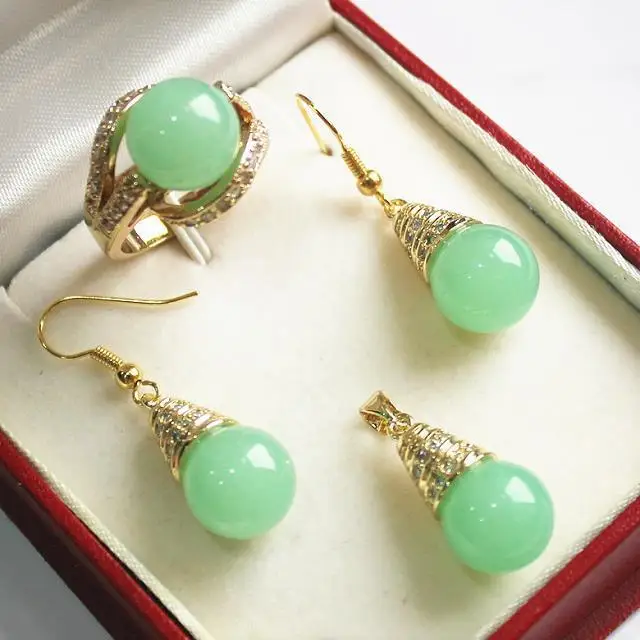 

hot sell new - Woman's Green Jade stones Earrings & Ring & Necklace Pendant Set + Chain 18K Gold Plated Wholesale silver (A051