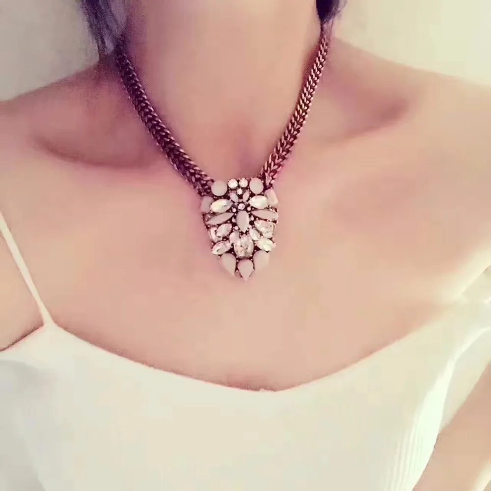 Amorita бутик, Цветы Подвески ожерелье