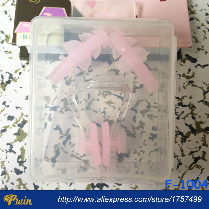 Hot sale Soft Silicone Swimming Nose Clips with 2 Ear Plugs Swimming Earplugs Gear with a case box Pool Accessories Water Sports