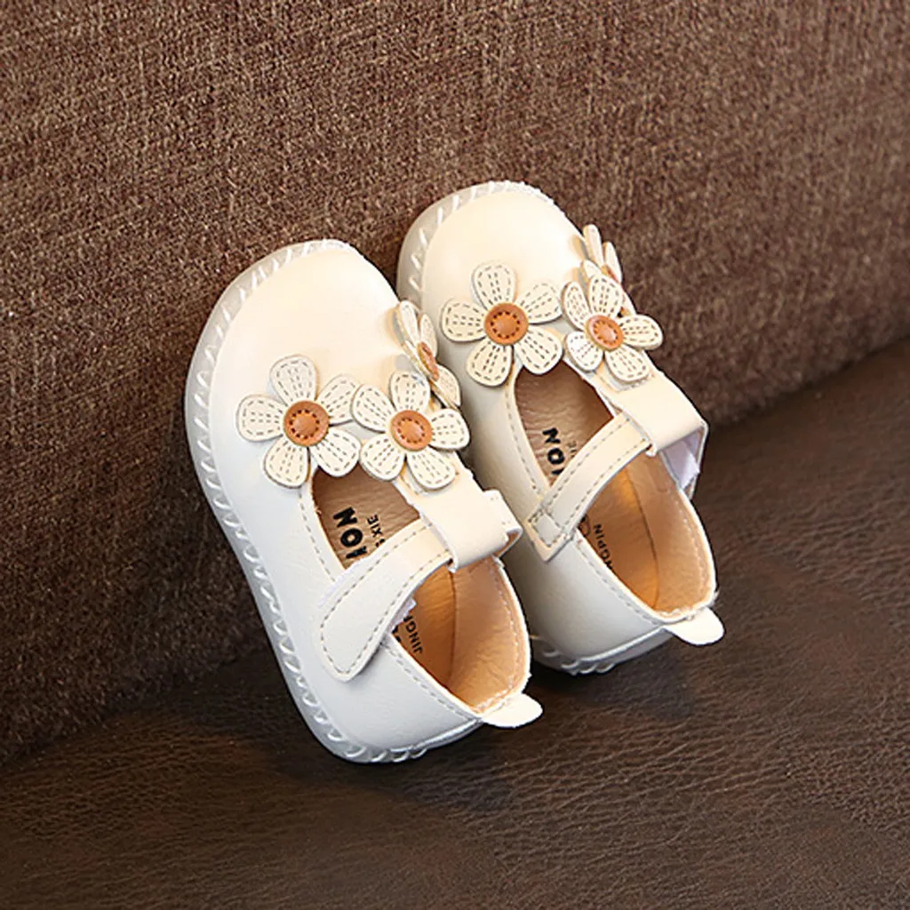 Младенческая новорожденная девочка первая Wallker одиночная обувь цветочные кроссовки для детей Детская искусственная кожа первая Wallker одиночная обувь T6