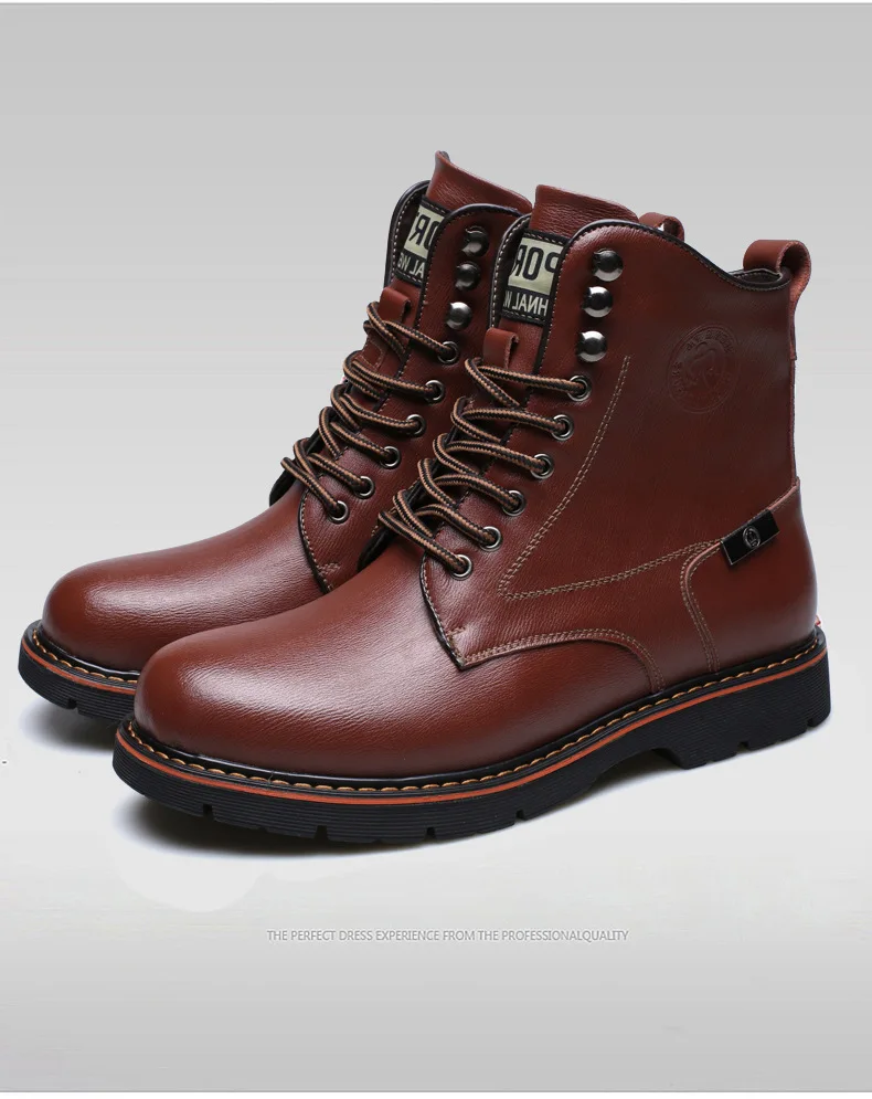 4487935686_935590720