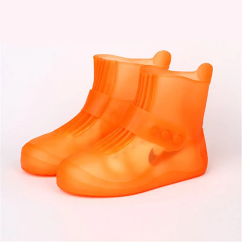 

New waterproof rain boots, reusable overshoes, non-slip overshoes made of elastic PVC material