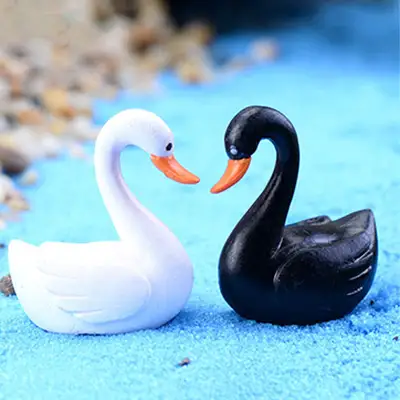 Online Shop Hitam Putih Swan Miniatur Kartun Hewan Bebek Model