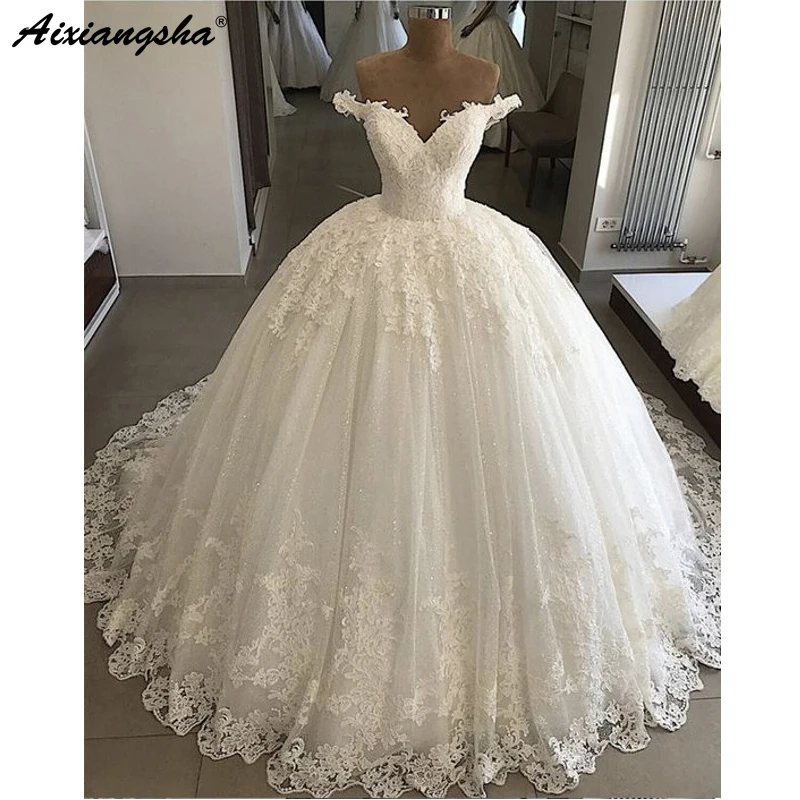 

Real Vestido De Noiva 2019 Muslim Wedding Dresses Ball Gown V-neck Off Shoulder Lace Dubai Arabic Wedding Gown Ivory Bride Dress