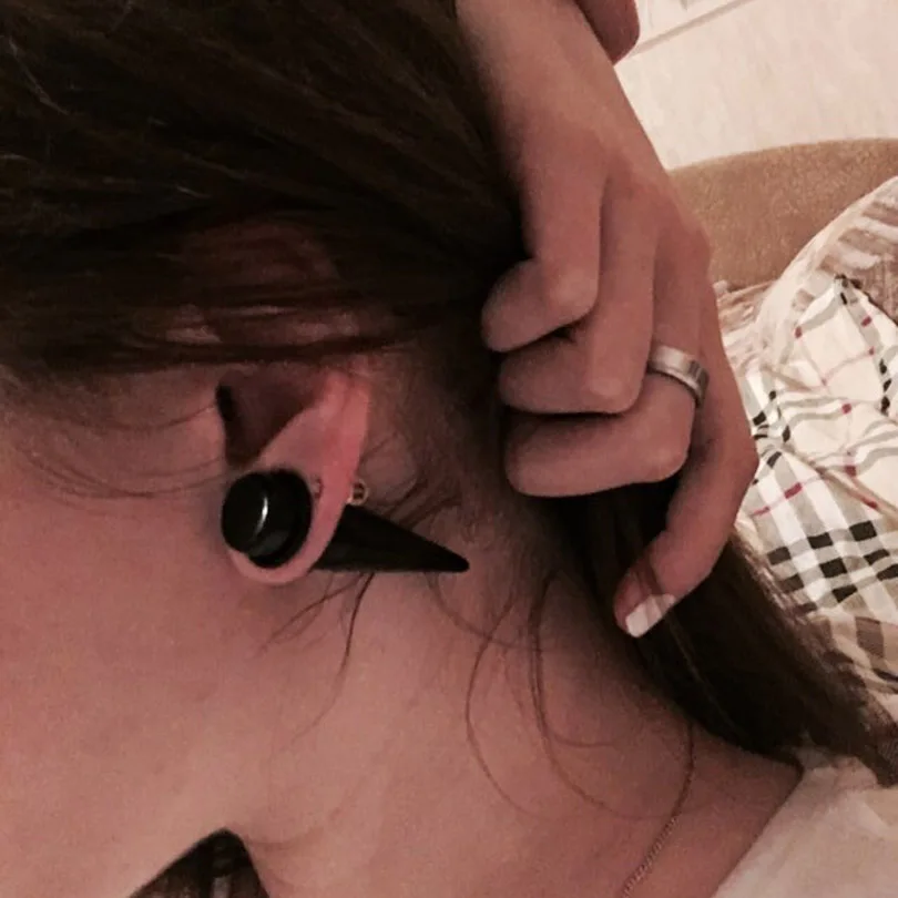 

1.6mm-20mm 2pcs/lot Hot Acrylic Ear Gauge Taper And Plug Stretching Kits Flesh Tunnel Expansion Body Piercing Jewelry for gitf