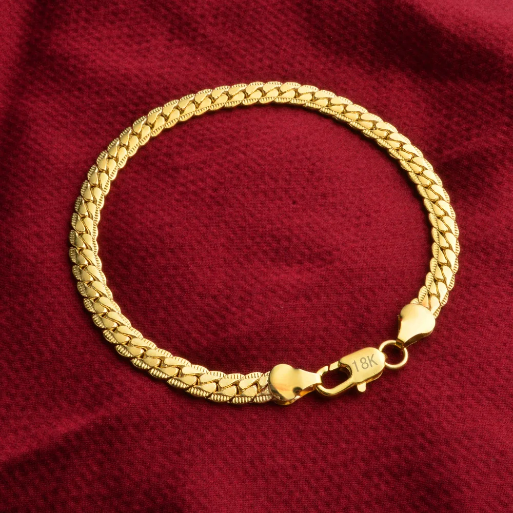 

Charms Bracelet Gold color Bracelets & Bangles For Women Jewelry Femme Bileklik Pulseira Feminina Pulseras Pulseiras Love Gift