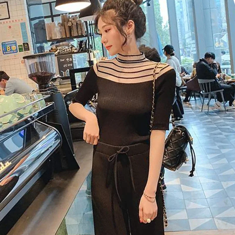

Korean T-shirt Women Half Sleeve Thin Tight Fit Semi-high Collar Hollow Stitching T Shirt Slim Knitted Pullover Tops Plus Size