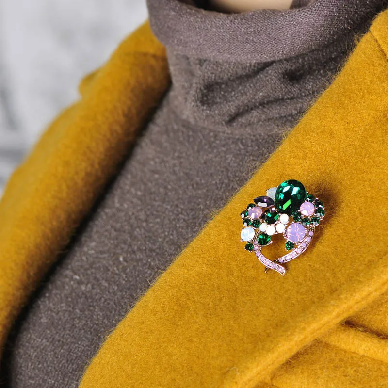 Blucome Full Rhinestone Flower Shape Brooches For Women Girls Gifts Colorful Crystal Alloy Brooch Pins Dress Clothes Scarf Clips